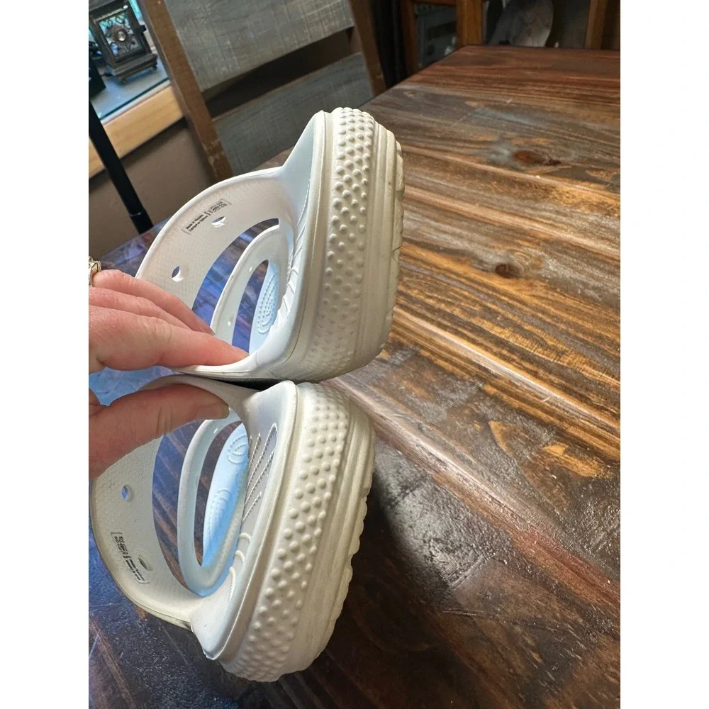 Crocs Glitter 2 Strap Slide Sandal Women's 9 or Men 7‎ White Silver Sparkle Shoe
